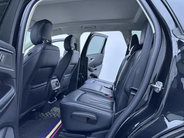 Ford Sharp World PLUS EcoBoost 245 two-wheel drive Haorui 7-seater