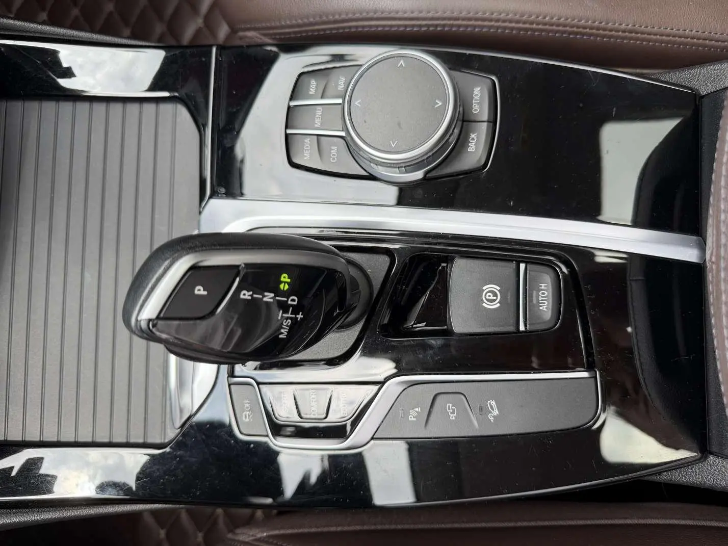 BMW BMW X3 xDrive28i M sports suit