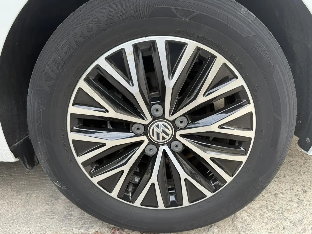 Volkswagen Sagitar 280TSI DSG Comfortable Smart Edition