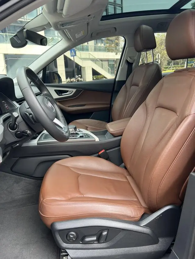 Audi Audi Q7 45 TFSI S line sporty