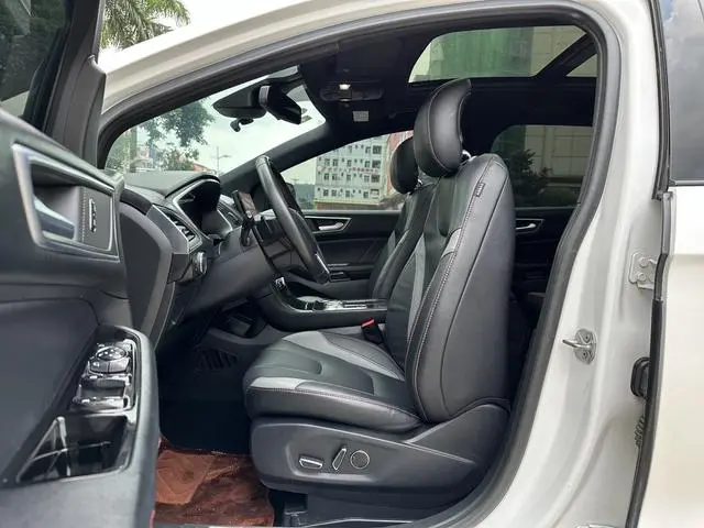 Ford Sharp World EcoBoost 245 four-wheel drive ST-Line 7-seater