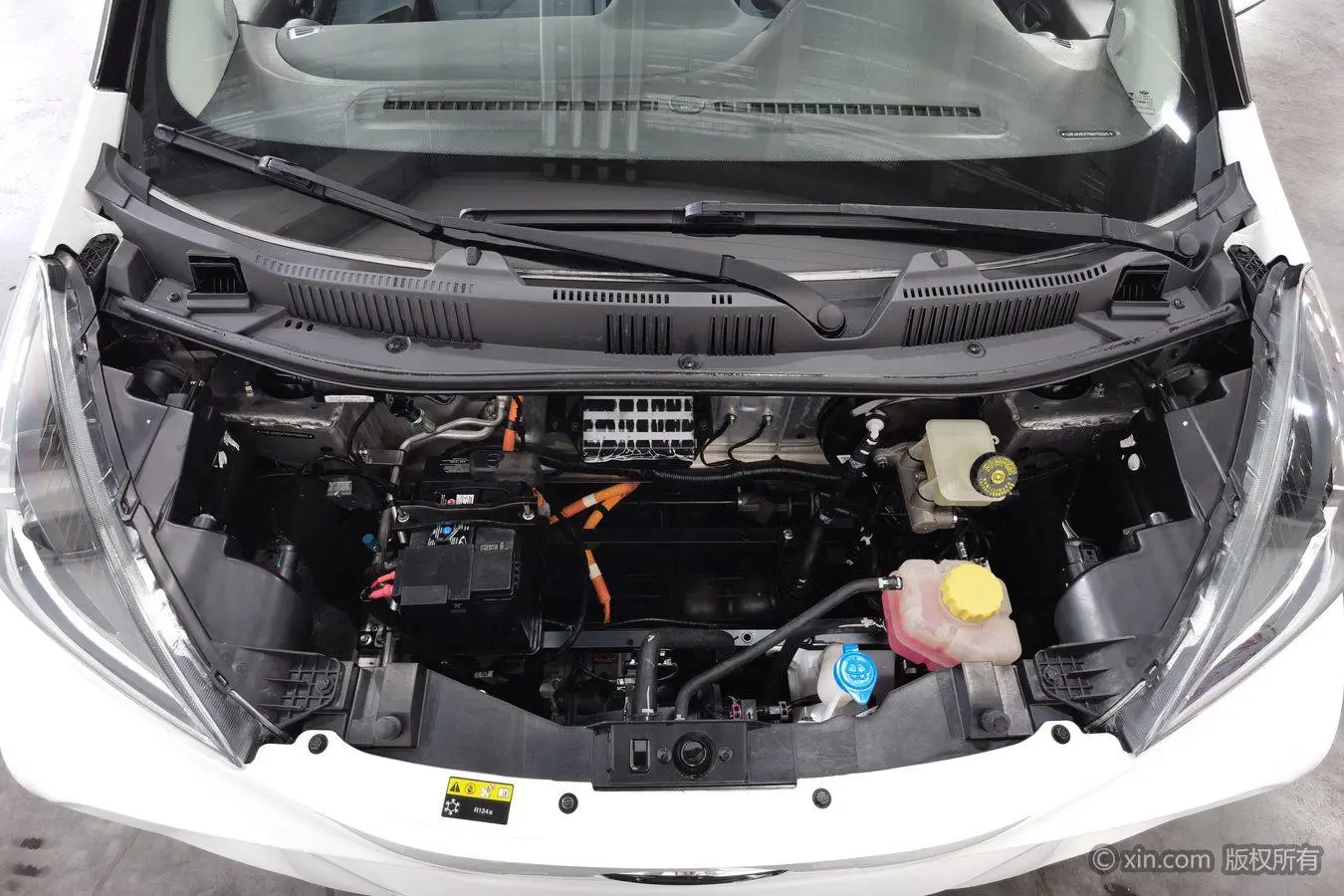 Chery Fulwin Little ant Sweet powder semi-sugar version ternary lithium 30.6 kWh 30kW 301km