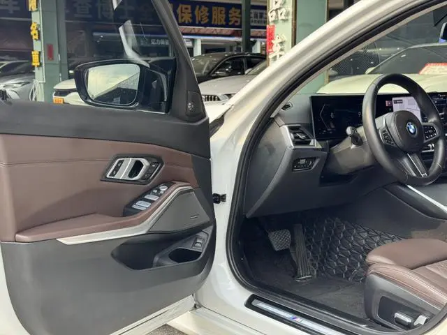 BMW BMW 3 Series 325Li M Sports Yao Ye Suit