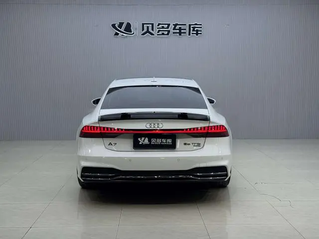 Audi Audi A7 45 TFSI Premium selection