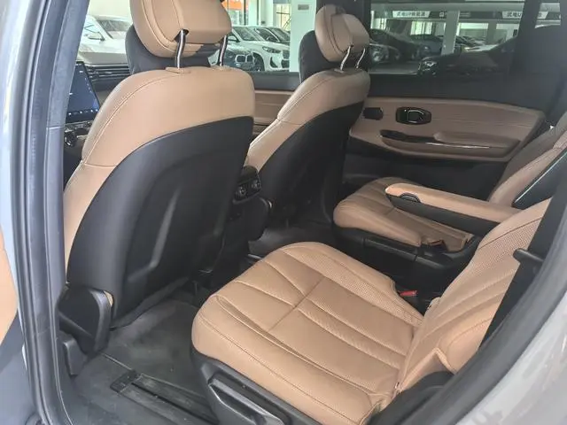 NIO NIO ES8 580KM base version six seats