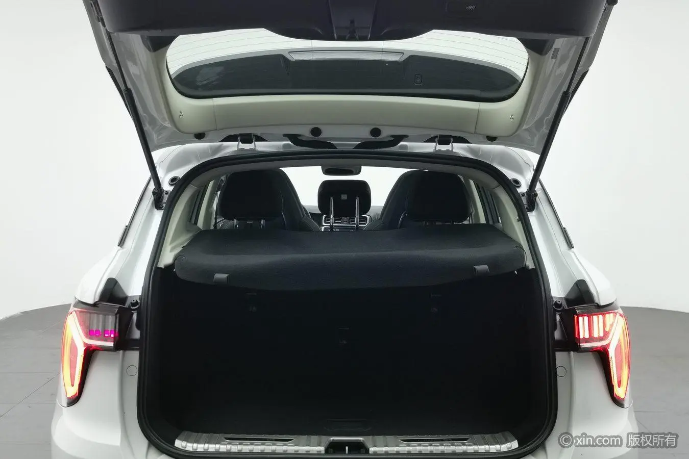 LYNK & CO Lynk 01 2.0T two-wheel drive version