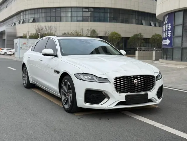 Jaguar Jaguar XFL 2.0T P200 two-wheel drive Elite Deluxe Edition