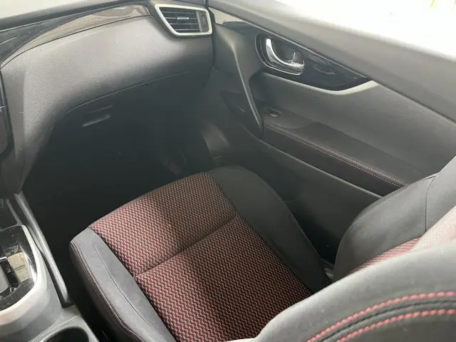 Nissan Qashqai 2.0L CVT Elite Edition Country V