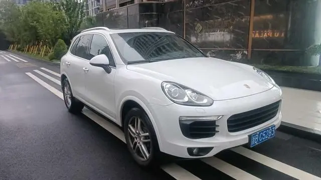 Porsche Cayenne Cayenne Platinum Edition 3.0T