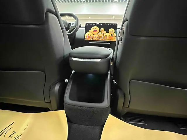 Avatr Avita 12 Facelift Max rear drive pure electric version