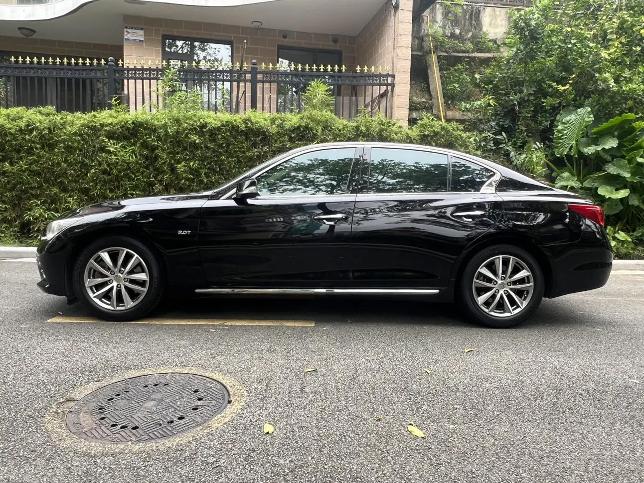 Infiniti Infiniti Q50L 2.0T Comfort Edition