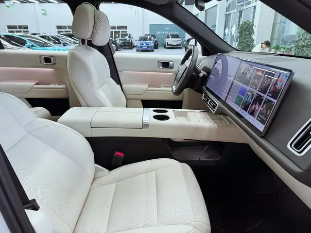 Li Auto Ideal L7 Ultra version