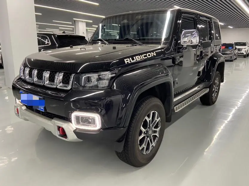 Beijing Beijing off-road BJ40 PLUS 2.3T automatic four-wheel drive exclusive edition Country VI