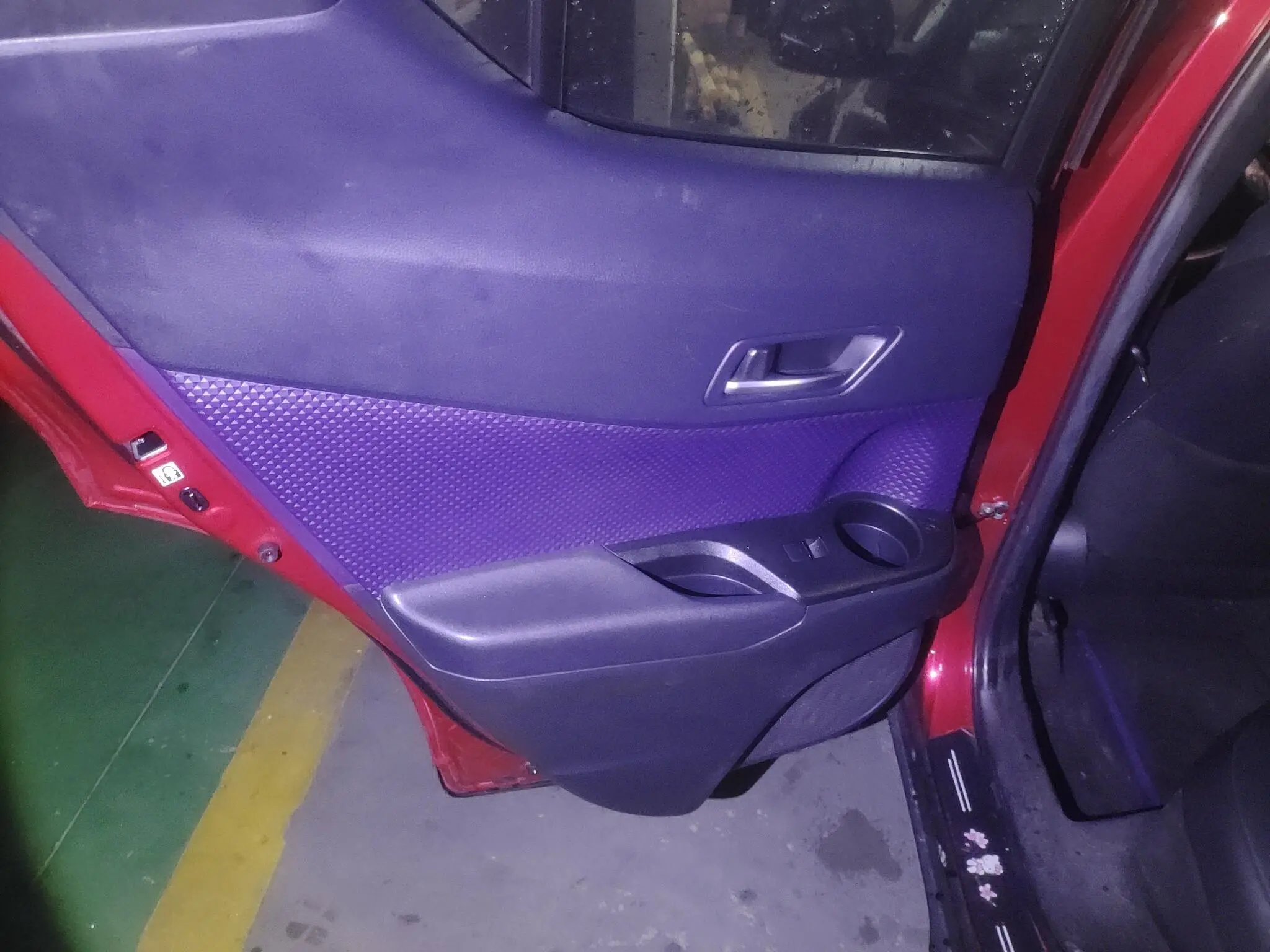 TOYOTA Toyota C-HR 2.0L Leading version