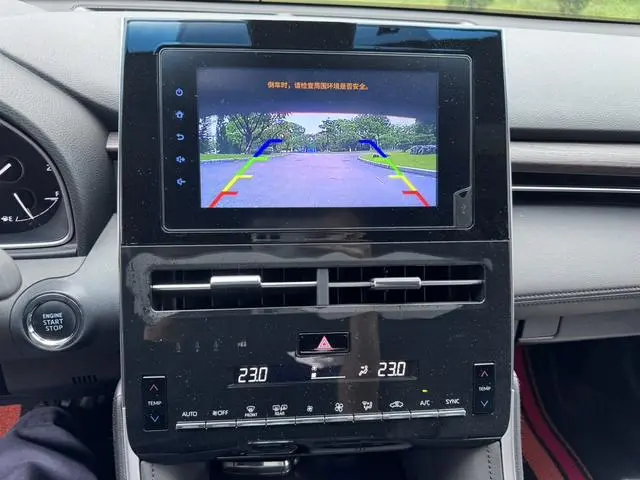 TOYOTA Asian dragon 2.0L CVT Premium Edition