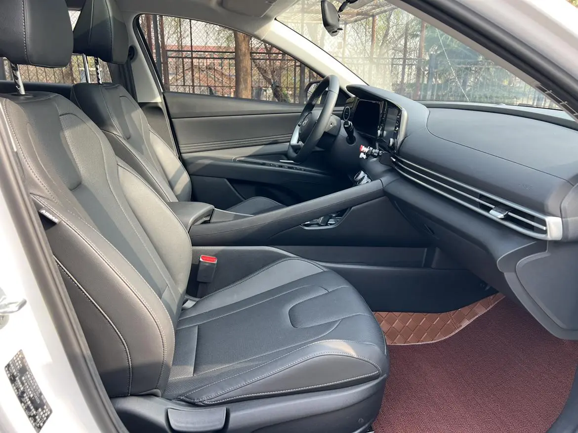 Hyundai Elantra 1.5L CVT GLX Elite Edition