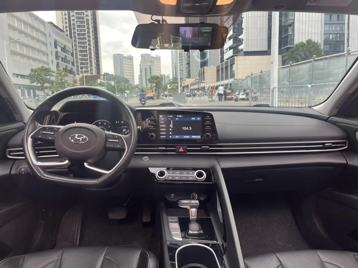 Hyundai Elantra 1.5L CVT GLX Elite Edition