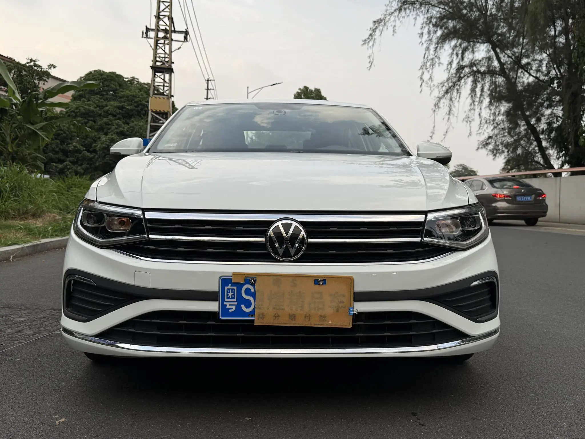 Volkswagen Bora 200TSI DSG Yuexing Navigation Edition