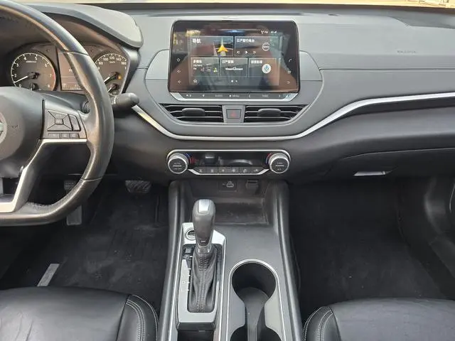 Nissan Teana 2.0 L XL Comfort Edition