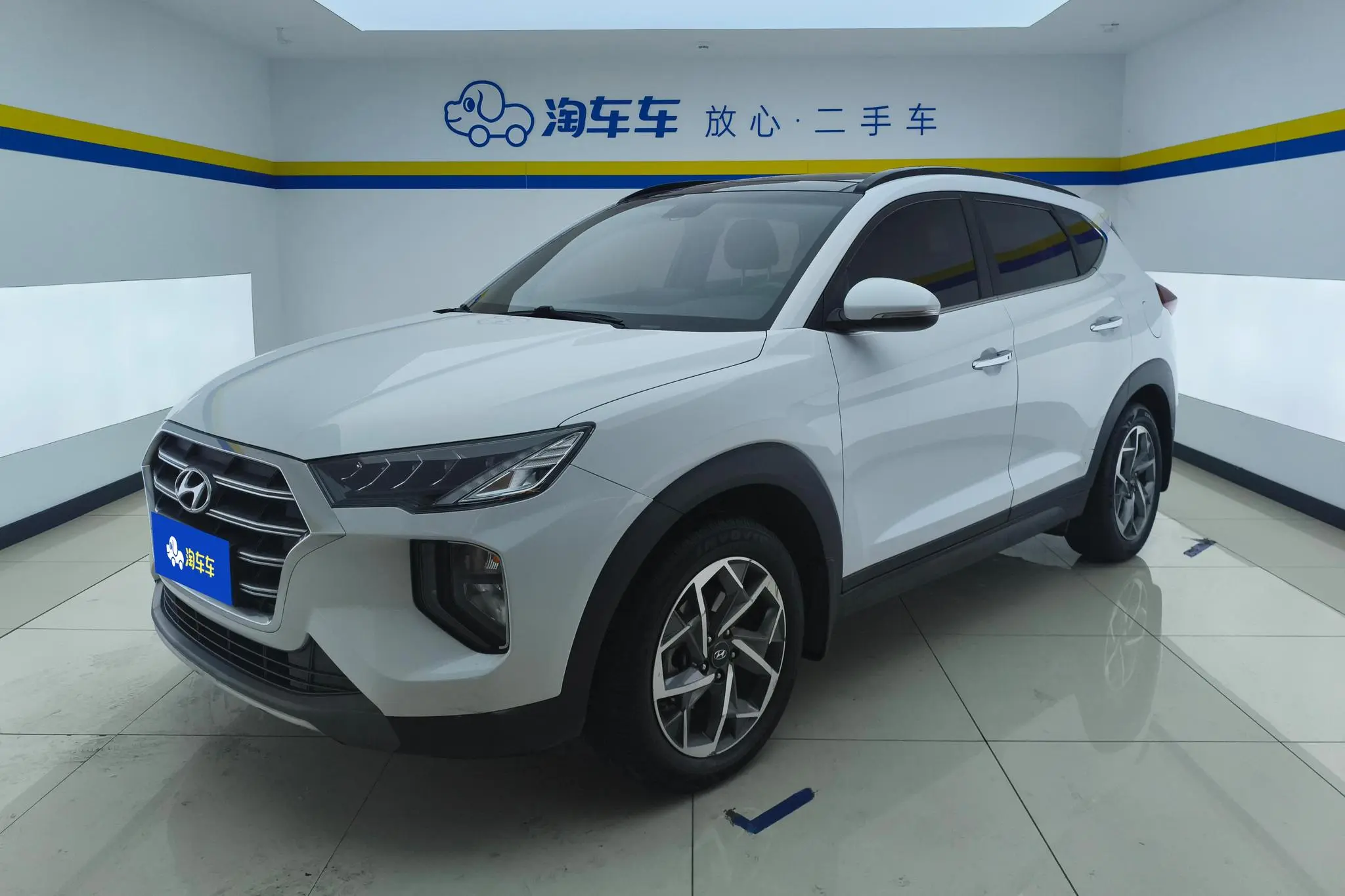 Hyundai Tucson 280TGDi dual-clutch two-wheel drive fashion version of the country VI