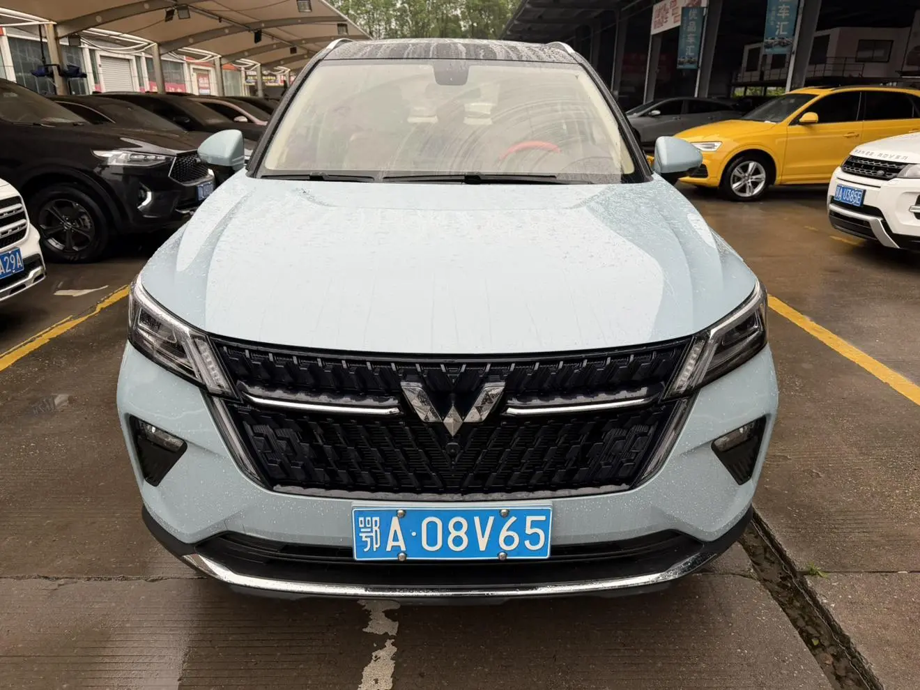 Wuling Wuling Xingchen 1.5T automatic star Obsidian version