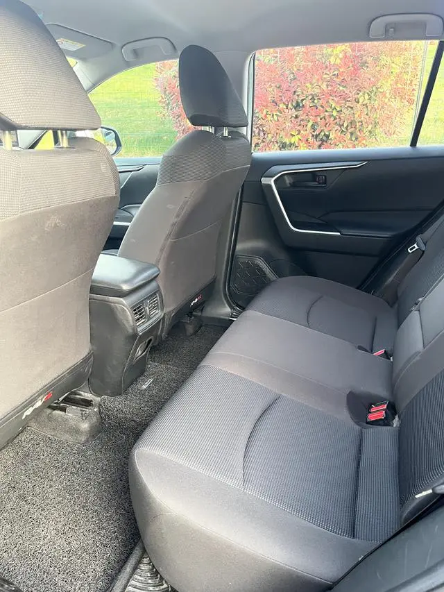 TOYOTA RAV4 Rongfang 2.0L CVT two-wheel drive urban edition