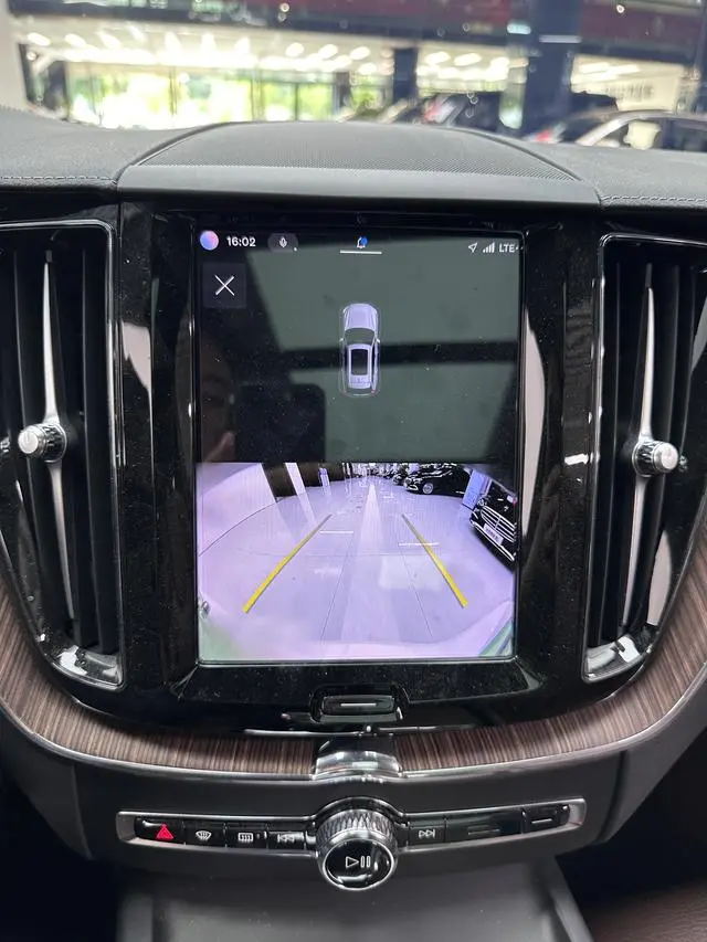 Volvo Volvo XC60 PHEV T8 four-wheel drive long battery life Zhiyuan Deluxe Edition