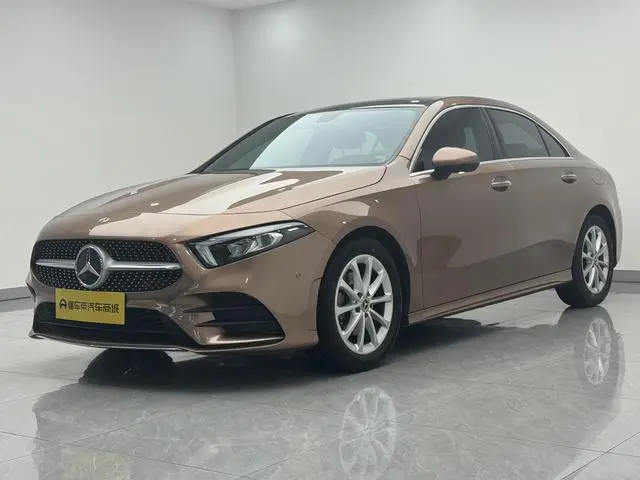 Mercedes-Benz Mercedes-Benz A-class A 200 L sports sedan