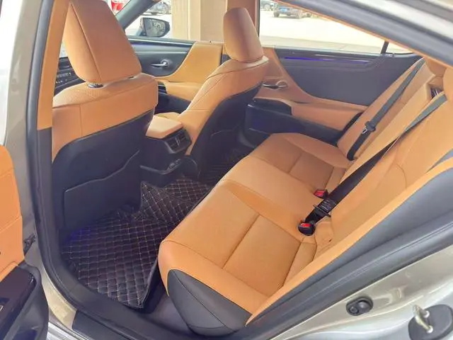 Lexus Lexus ES 200 Excellent Edition