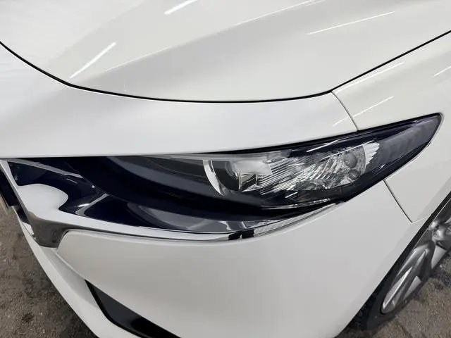 Mazda Mazda 3 Angkesaila 2.0L automatic quality elegant version