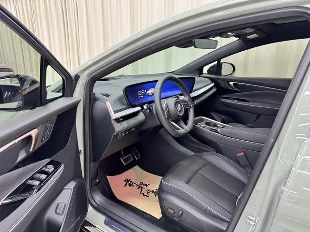 Buick Buick E4 GS version