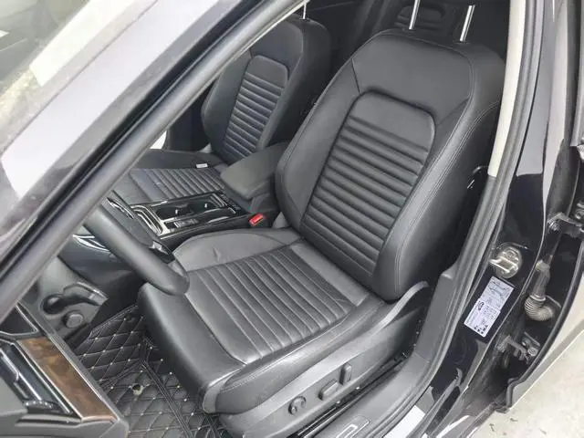 Volkswagen Magotan 330TSI DSG Luxury Country VI