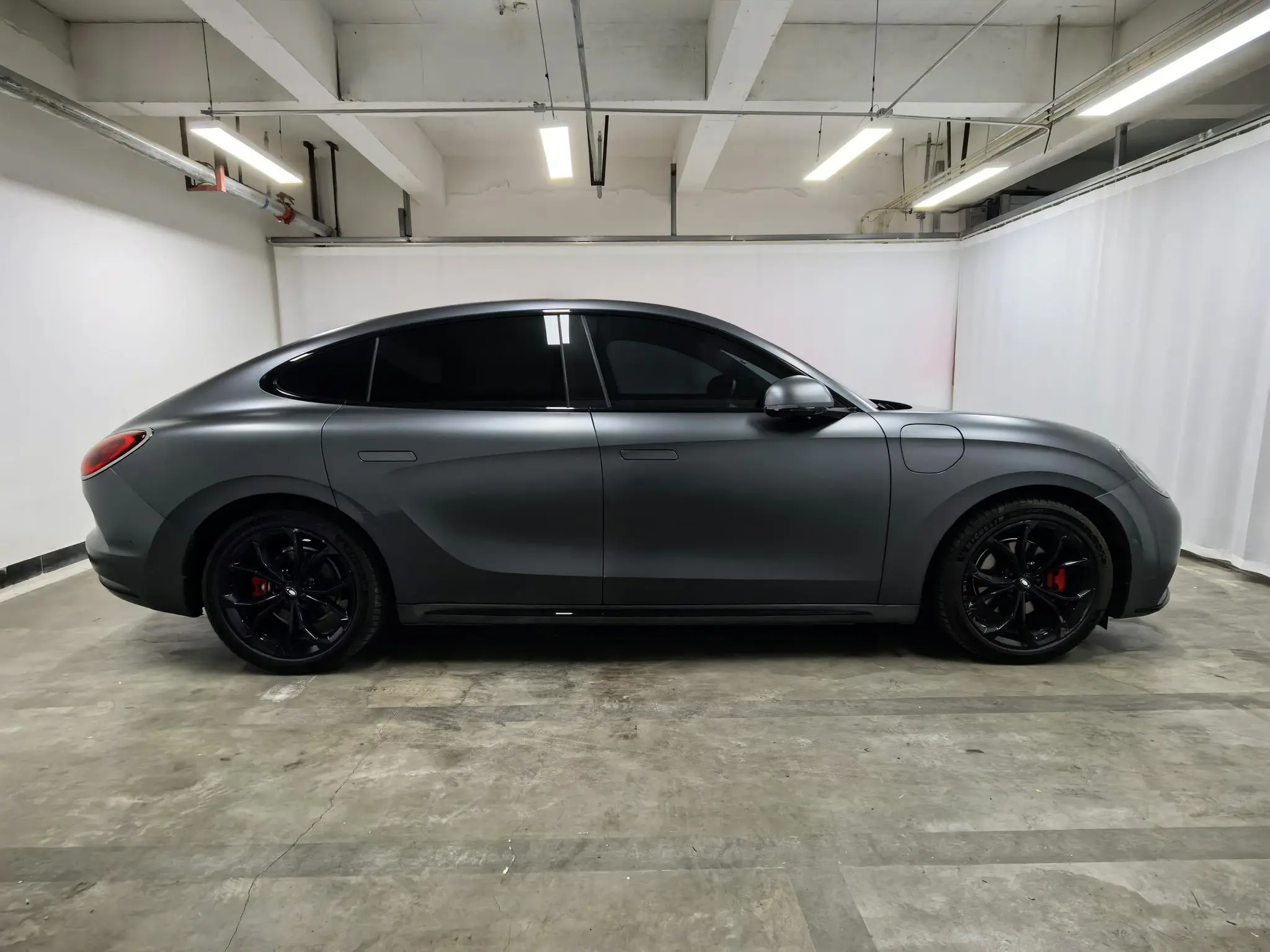 Ora Euler Lightning Cat 555km Premium Edition