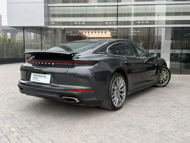 Porsche Panamera E-Hybrid Panamera 4 E-Hybrid Executive Extended Version 2.9T