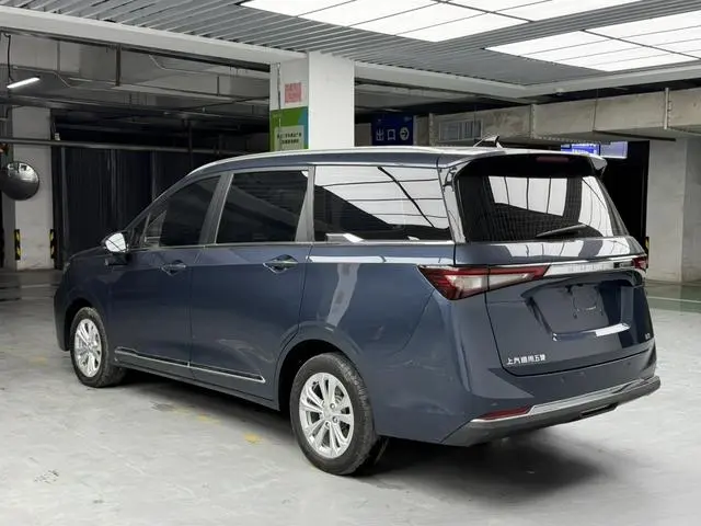 Wuling Wuling Jiachen 1.5T CVT Smart Luxury