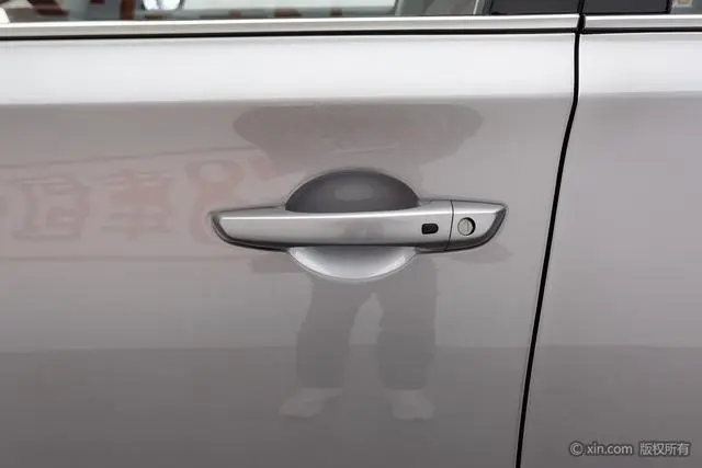 Changan Yidong PLUS Blue Whale NE 1.4T GDI DCT Flagship