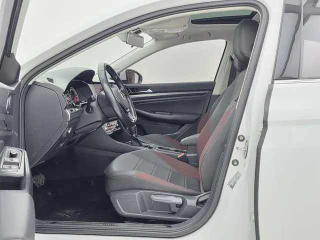 Volkswagen Bora 1.5L Automatic Elite Intelligent Version