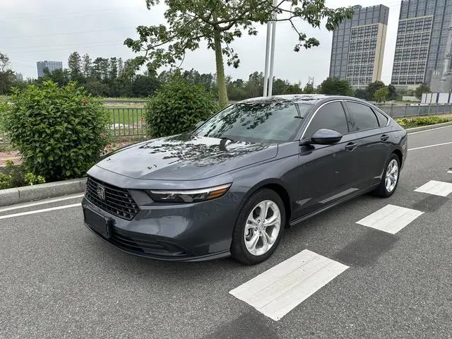 Honda Accord Rui*T Dynamic 260TURBO Smart Edition