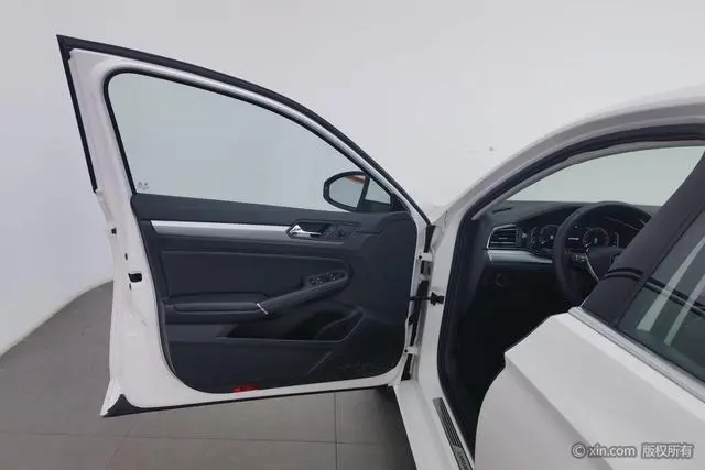 Volkswagen Lingdu Facelift 280TSI DSG Comfort Edition