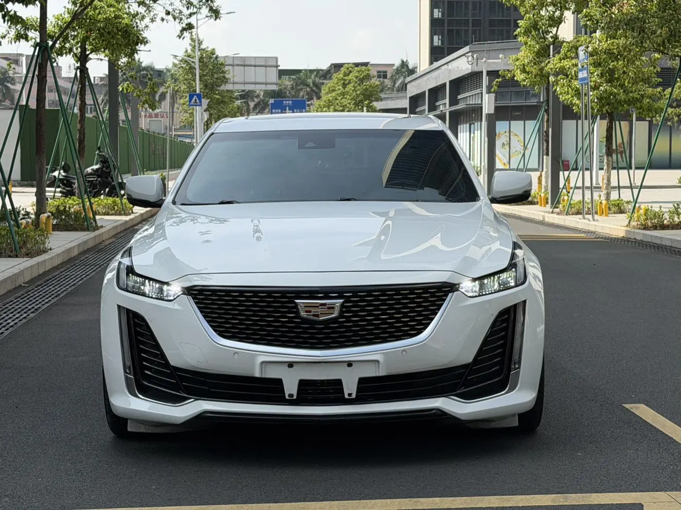 Cadillac Cadillac CT5 28T premium type