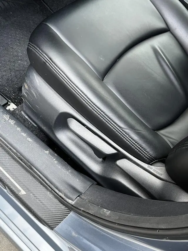 TOYOTA Corolla Dual engine 1.8L E-CVT GL-i Elite Edition