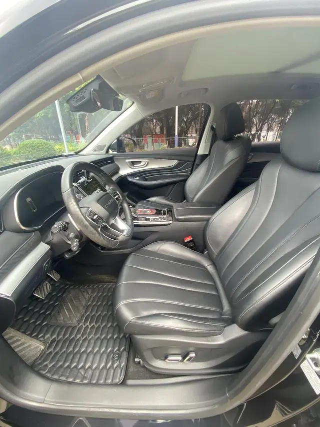 Roewe Roewe RX5 MAX Supreme Series 400TGI Automatic Smart Cockpit Premium Edition