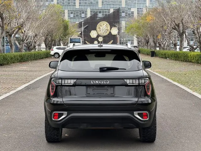LYNK & CO Lynk 01 2.0T two-wheel drive Pro version country VI