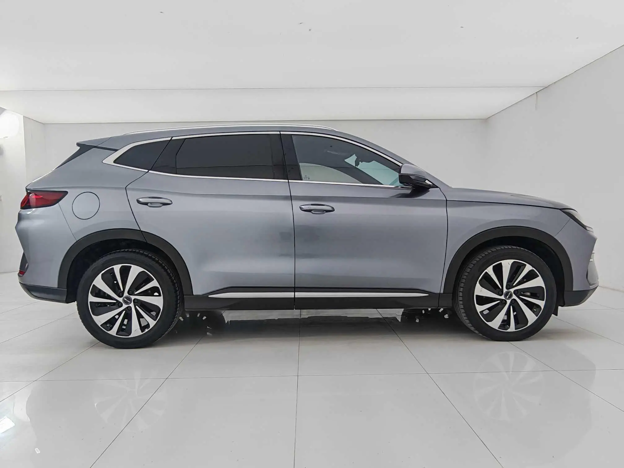 BYD Song PLUS DM DM-i Champion Edition 110KM Flagship PLUS