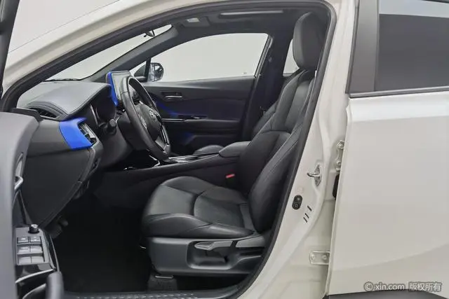 TOYOTA IZOA 2.0L Yichi Edition Country VI