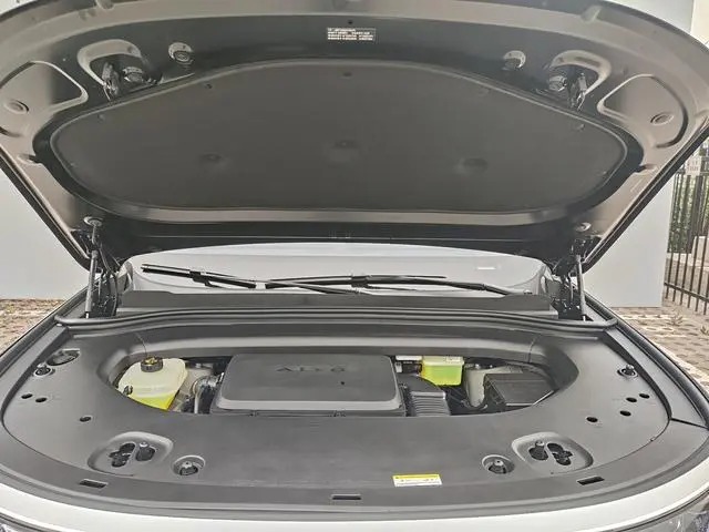 AITO Ask the world M8 Extended range Ultra six-seater version