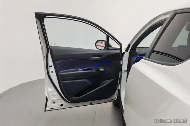 TOYOTA IZOA 2.0L Yichi Edition Country VI
