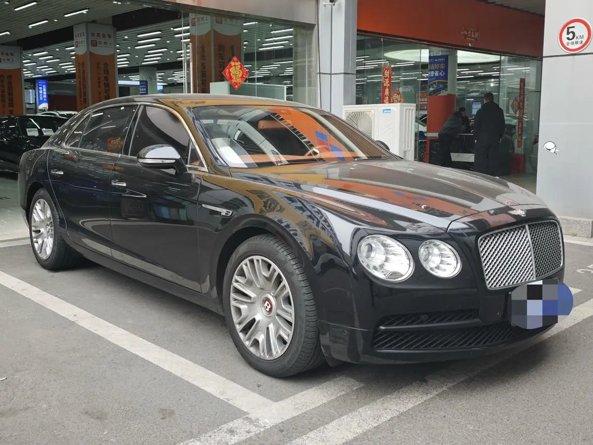 Bentley Flying 4.0T V8 Standard Edition