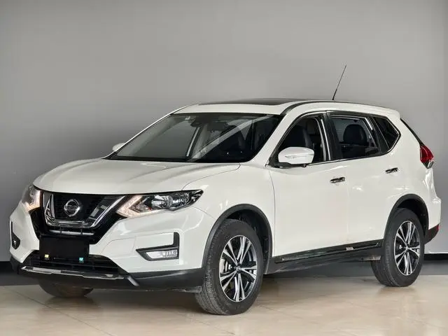 Nissan Qijun 2.5L CVT Zhilian seven-seater leading version 4WD