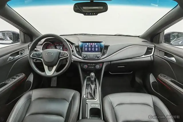 Chevrolet Cruze RS 330T automatic happy Version